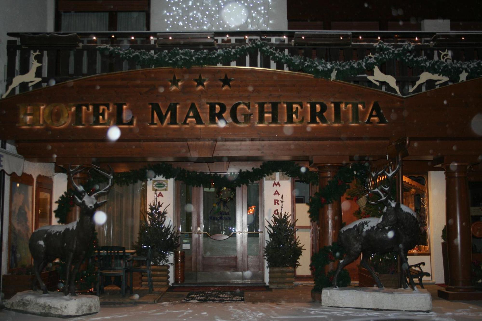 Hotel Margherita San Martino Di Castrozza Zewnętrze zdjęcie