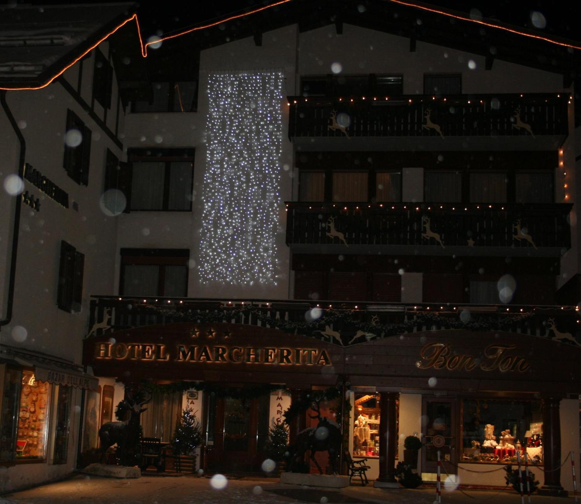 Hotel Margherita San Martino Di Castrozza Zewnętrze zdjęcie